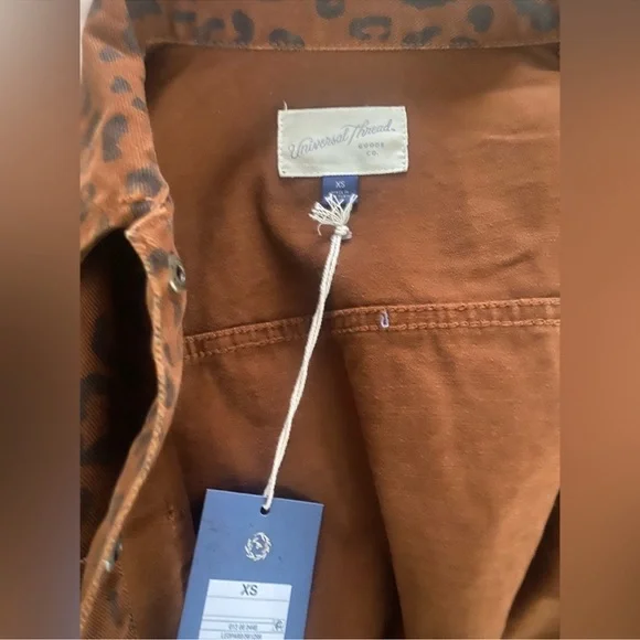 Universal Thread Rust Leopard Print Jacket - Picture 2 of 2